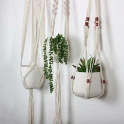 4 Stuks Plantenhangers - Boho Handgeweven Katoen Hangpot Voor Binnen/Buiten - Bloempot Met Kralen - Macramé Touw/Koord Hangplant Houder - Bohemian Wandhanger Decoratie - Verticale Tuin Plant Hanger Bloempothouder Planthanger Wit -Gardena Winkel 1200x1200 2388