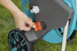 GARDENA - AquaRoll M CleverRoll Easy Slangenwagen - Maximaal 60 Meter - Inklapbare Zwengel -Gardena Winkel 1200x800 358