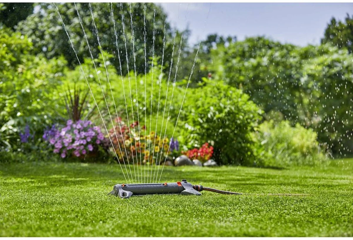GARDENA - Zwenksproeier AquaZoom S - Tuinsproeier - 9 Tot 150 M² 4 GARDENA - Zwenksproeier AquaZoom S - Tuinsproeier - 9 Tot 150 M² - Afbeelding 2